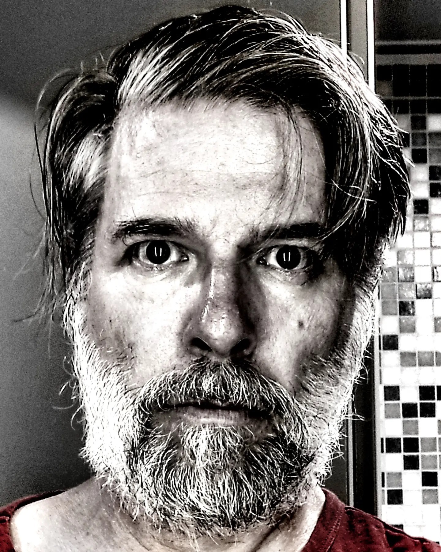 Another hotelroommirror